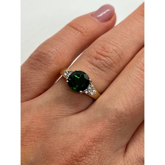 10K YELLOW GOLD RING  WITH EMERALD & DIAMONDS  SIZE 6 - Picture 2 of 9